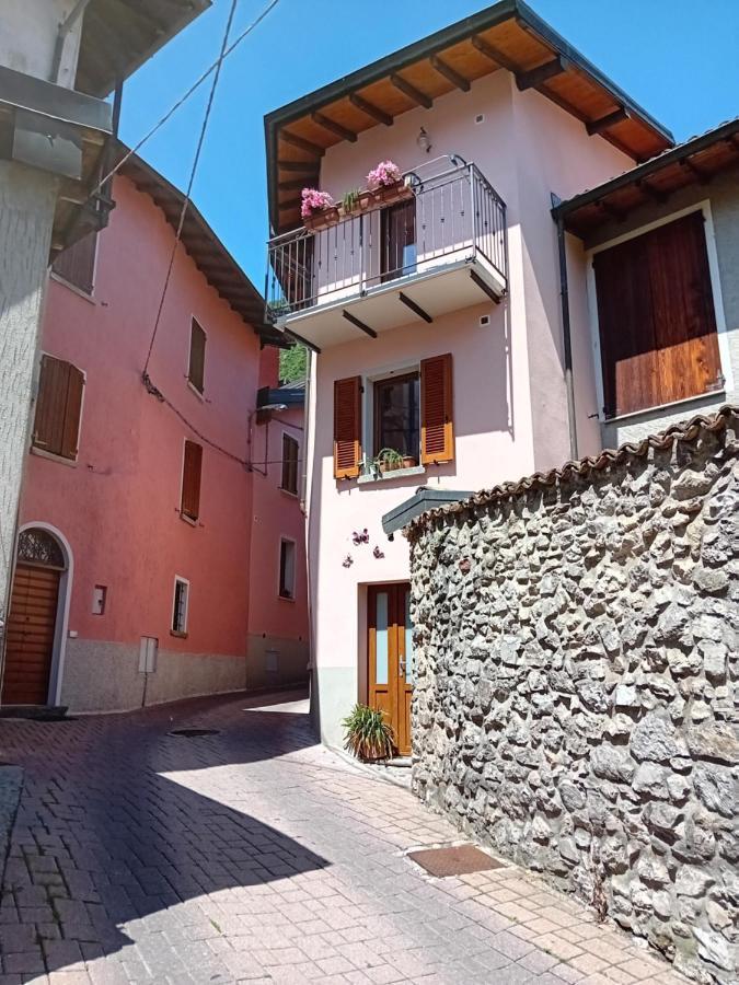 Casa Di Ariel Vila Carlazzo Exterior foto